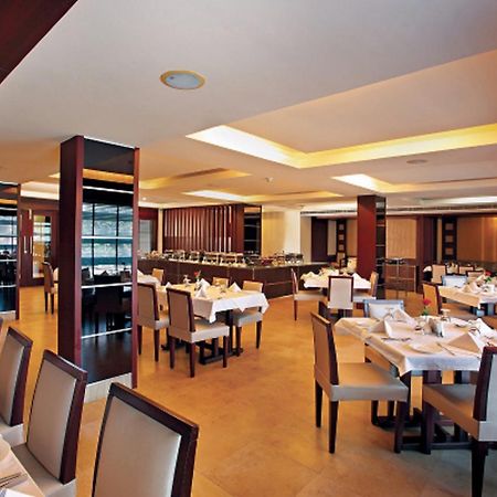 Hotel Broad Bean Cochin Kochi Zewnętrze zdjęcie